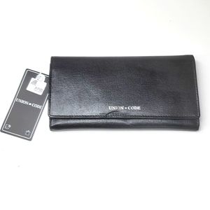 Union Code Black Genuine Leather RFID Zippered Wallet NWT